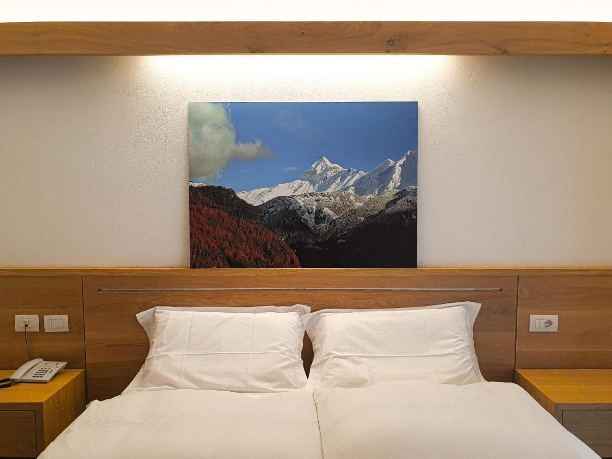 Hotel Fior di Monte Caspoggio Buitenkant foto