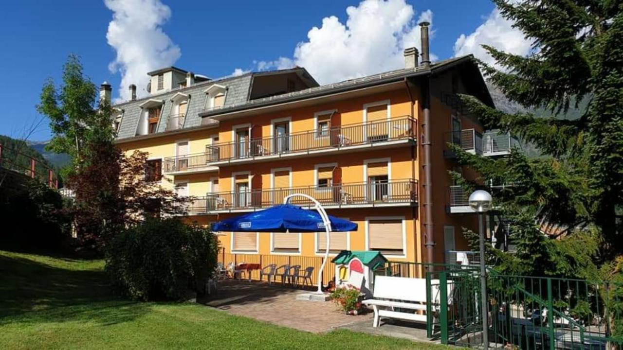 Hotel Fior di Monte Caspoggio Buitenkant foto