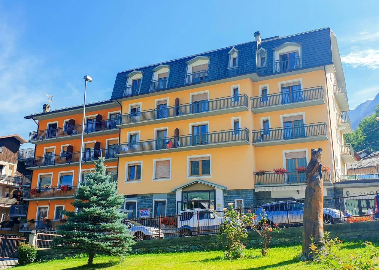 Hotel Fior di Monte Caspoggio Buitenkant foto
